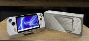 ROG ALLY  RC71L AMD Z1 EXTREME 512GB SSD 16GB RAM 