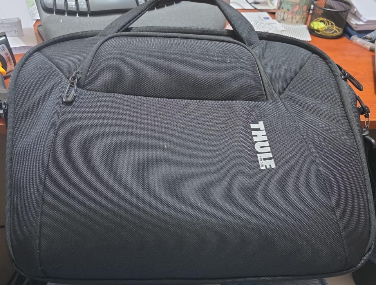 THULE SEYAHAT ÇANTASI