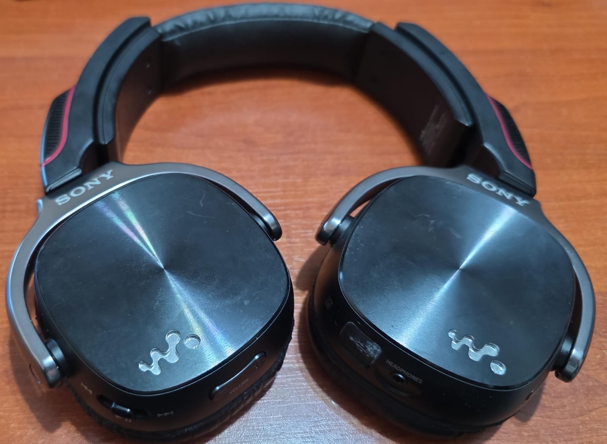 SONY WALKMAN NWZ-WH505 KAFA ÜSTÜ KULAKLIKLI MP3 ÇALAR