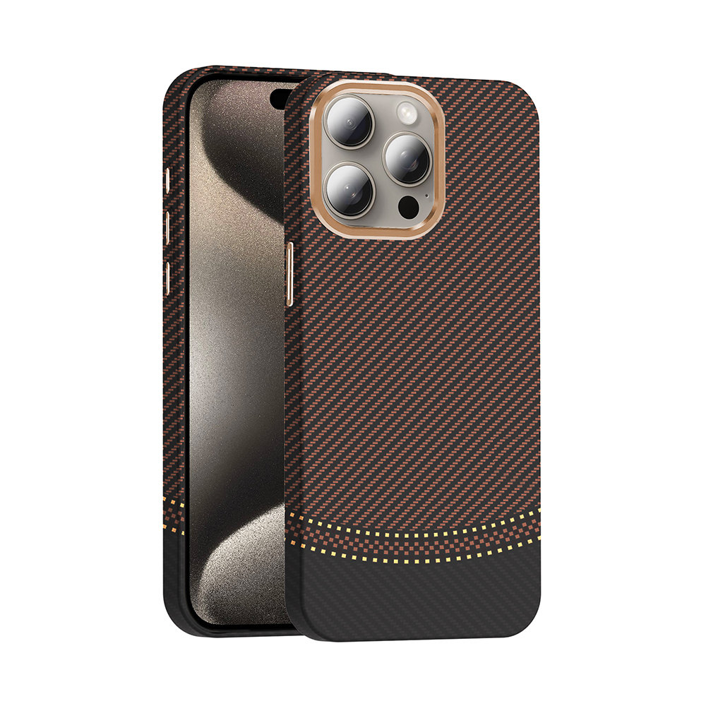 Apple iPhone 15 Pro Kılıf M-safe Şarj Özellikli Karbon Fiber Görünümlü Zore Gros Kapak - Gold/ Siyah